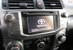 2019 Toyota 4Runner - Thumbnail 31