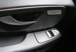 2016 Mercedes-Benz Metris Cargo Van - Thumbnail 35