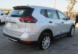 2020 Nissan Rogue - Thumbnail 10