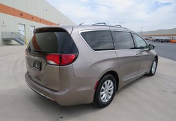 2018 Chrysler Pacifica - Thumbnail 7