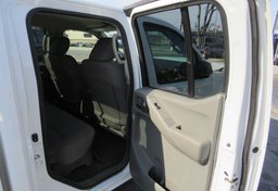 2019 Nissan Frontier - Thumbnail 27