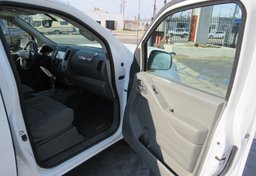 2019 Nissan Frontier - Thumbnail 21