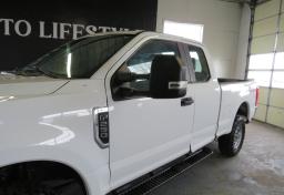 2020 Ford F-250 Super Duty - Thumbnail 18