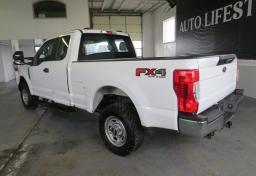 2020 Ford F-250 Super Duty - Thumbnail 5