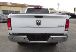 2016 Ram 2500 - Thumbnail 16