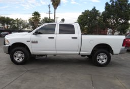 2016 Ram 2500 - Thumbnail 4