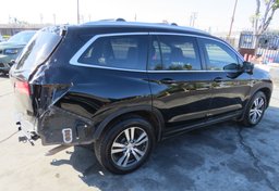 2016 Honda Pilot - Thumbnail 8