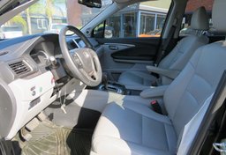 2016 Honda Pilot - Thumbnail 23