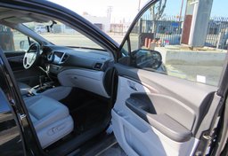 2016 Honda Pilot - Thumbnail 19