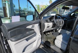 2016 Honda Pilot - Thumbnail 18