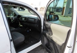 2019 Toyota Tacoma 4WD - Thumbnail 24