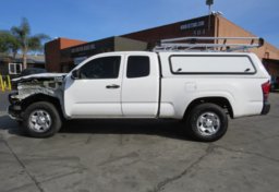 2019 Toyota Tacoma 4WD - Thumbnail 12