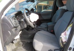 2019 Toyota Tacoma 4WD - Thumbnail 29