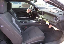 2020 Chevrolet Camaro - Thumbnail 24