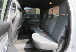 2017 Ram 2500 - Thumbnail 31