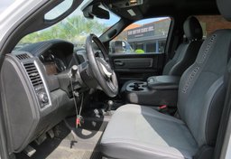 2017 Ram 2500 - Thumbnail 29