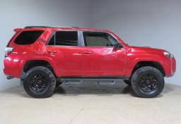 2021 Toyota 4Runner - Thumbnail 12