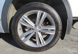 2018 Volkswagen Atlas - Thumbnail 16