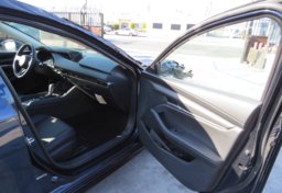 2021 Mazda Mazda3 Sedan - Thumbnail 21