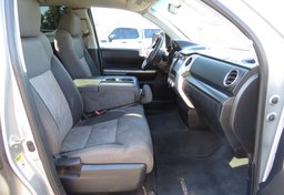 2014 Toyota Tundra  Truck - Thumbnail 24