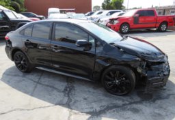 2021 Toyota Corolla - Thumbnail 2