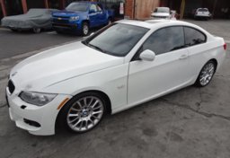 2013 BMW 3 Series - Thumbnail 1