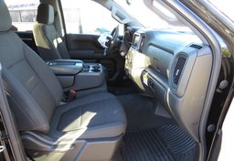 2021 Chevrolet Silverado 1500 - Thumbnail 24