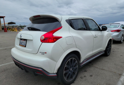 2014 Nissan JUKE - Thumbnail 2