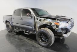 2021 Toyota Tacoma - Thumbnail 2