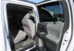 2021 Toyota Tacoma - Thumbnail 21