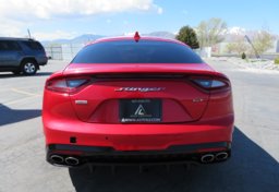 2019 Kia Stinger - Thumbnail 11
