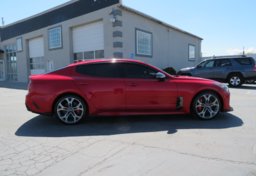2019 Kia Stinger - Thumbnail 10