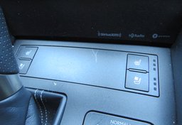 2018 Lexus RC - Thumbnail 32