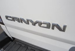 2015 GMC Canyon - Thumbnail 19