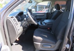 2020 Ram 1500 Classic - Thumbnail 21