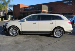 2019 Lincoln MKT - Thumbnail 10