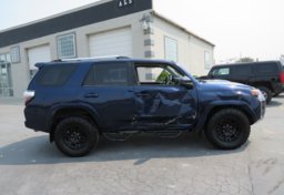 2016 Toyota 4Runner - Thumbnail 10