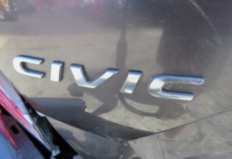 2018 Honda Civic Sedan - Thumbnail 18