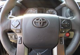 2018 Toyota Tacoma - Thumbnail 34