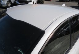 2020 Kia Stinger - Thumbnail 17