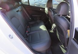 2020 Kia Stinger - Thumbnail 28