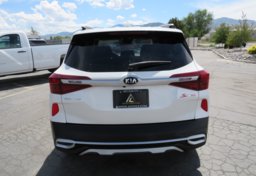 2021 Kia Seltos - Thumbnail 11