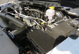 2021 Ram 1500 Classic - Thumbnail 21