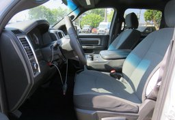 2021 Ram 1500 Classic - Thumbnail 35