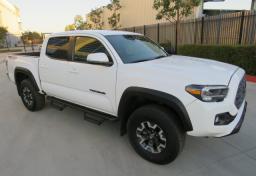 2023 Toyota Tacoma 4WD - Thumbnail 2