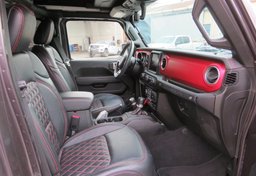 2020 Jeep Wrangler Unlimited - Thumbnail 30