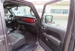 2020 Jeep Wrangler Unlimited - Thumbnail 24