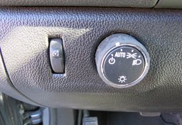 2020 Chevrolet Colorado - Thumbnail 35