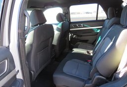 2016 Ford Explorer - Thumbnail 30