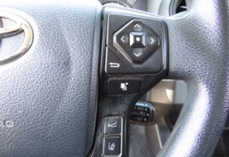 2018 Toyota Tacoma - Thumbnail 34